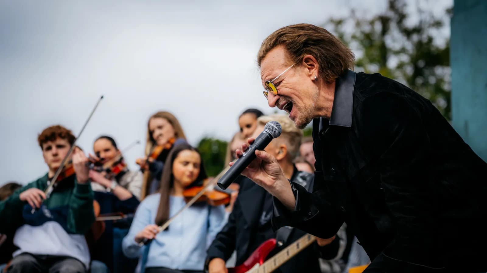Novo show do U2 em novembro será transmitido pela Netflix; entenda