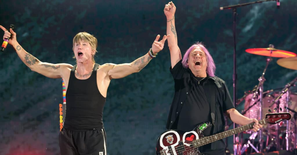 Goo Goo Dolls revisita músicas de diferentes artistas em um projeto que reúne algumas das referências que ajudaram a construir a identidade do grupo